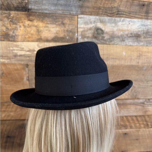 Belfry Classic Black Wool Fedora - Picture 9 of 12